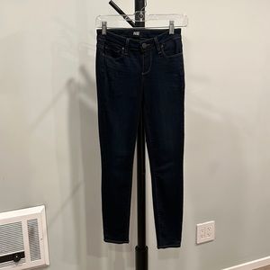 PAIGE Women’s dark wash skinny jeans (25)
